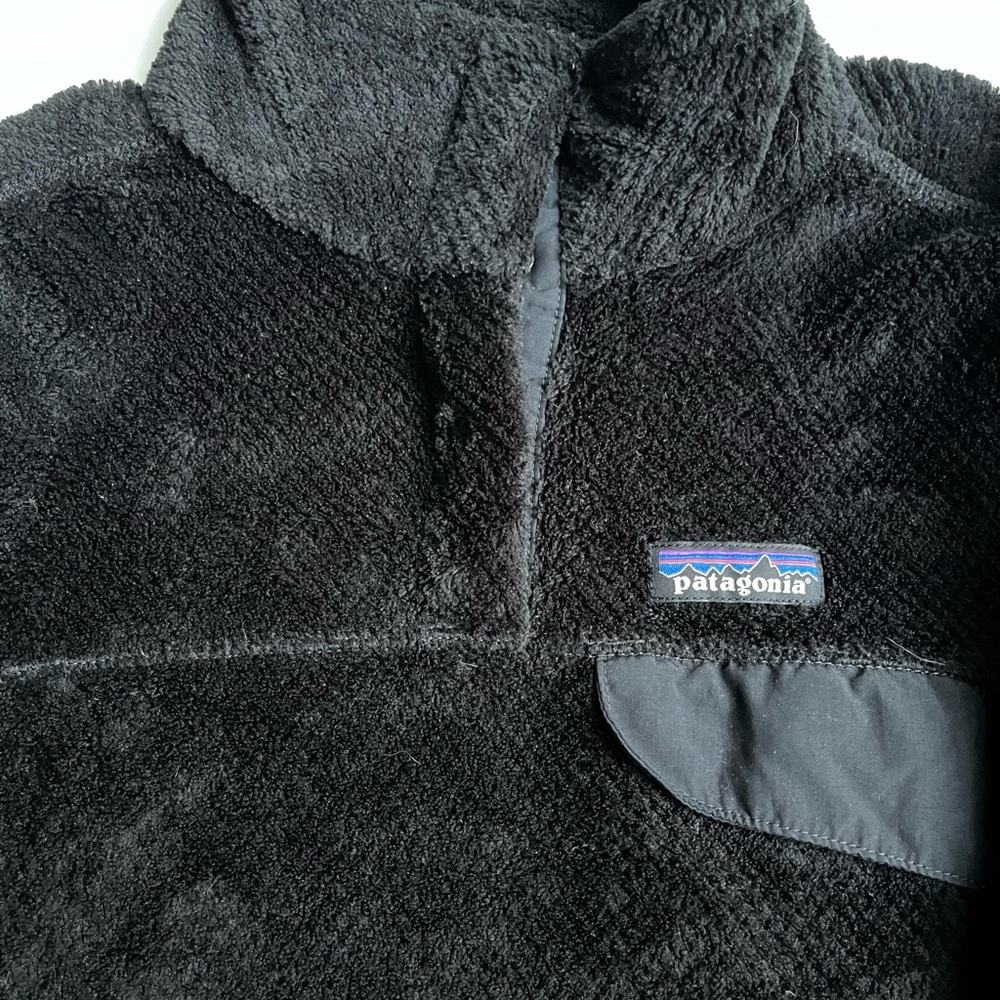 Women’s Patagonia Black Re-tool Snap-T pullover, XS